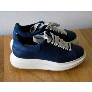 Navy Alexander McQueen Flatform Sneakers